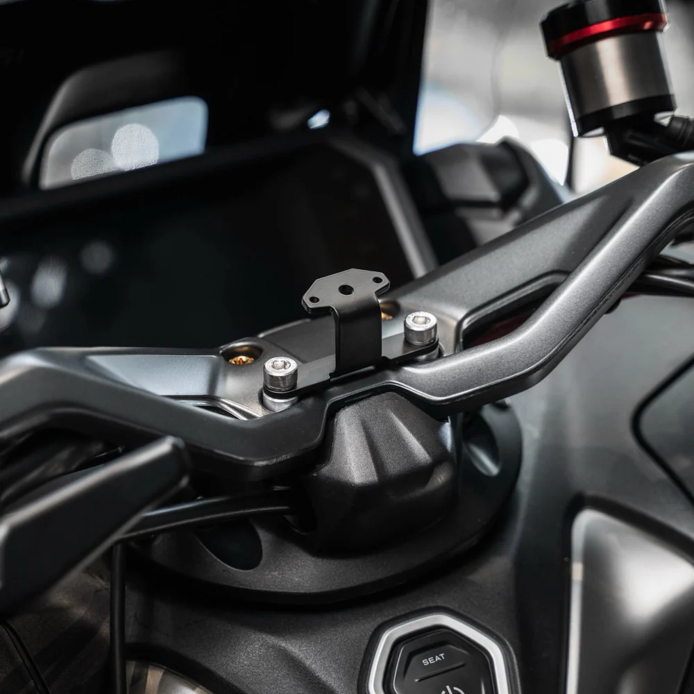 Suporte específico para Yamaha TMAX560 para Chigee